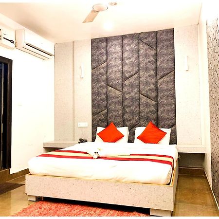 Grg Pardesi Hotel Haridwar Haridwār Exterior foto