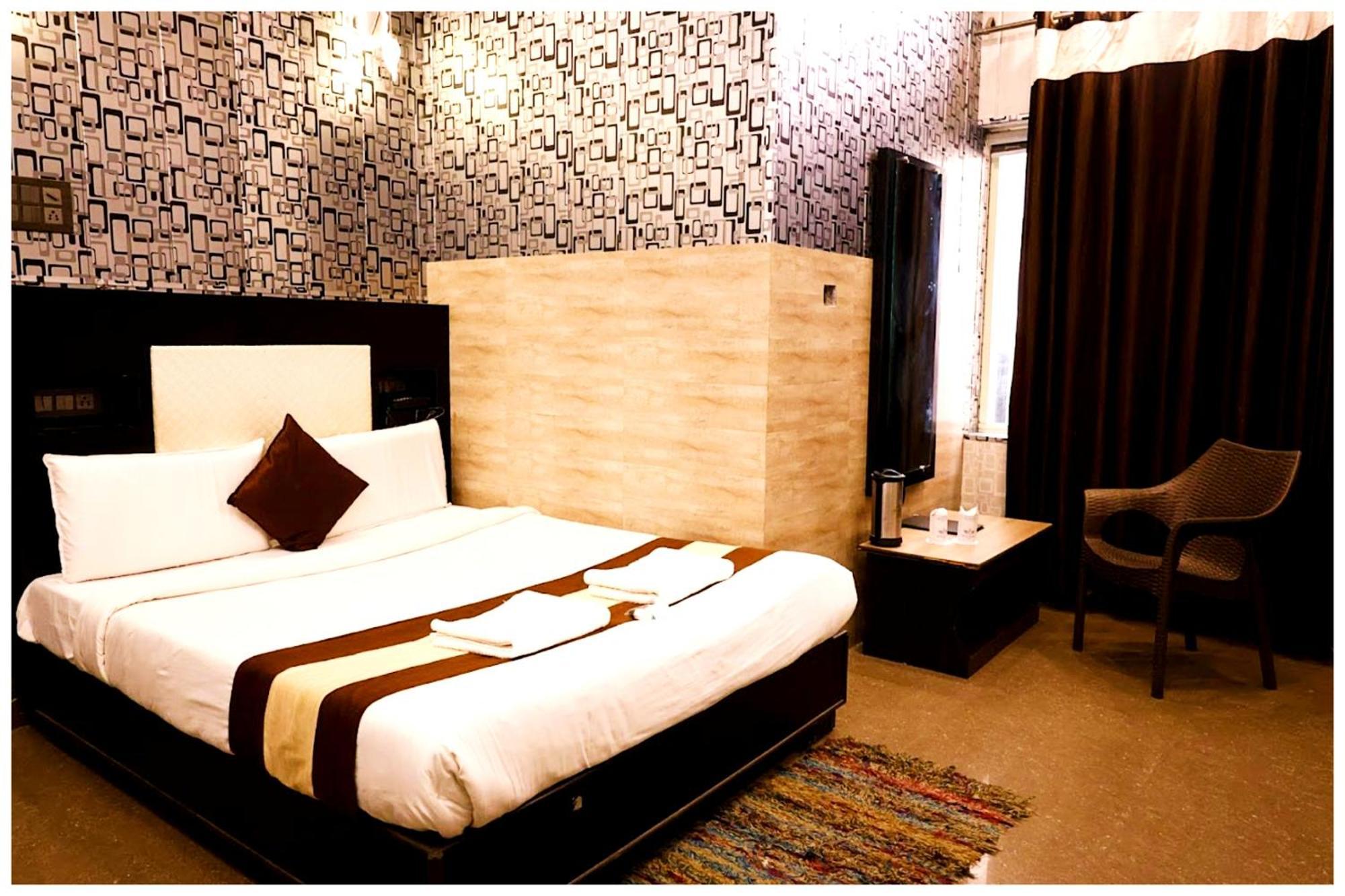 Grg Pardesi Hotel Haridwar Haridwār Exterior foto