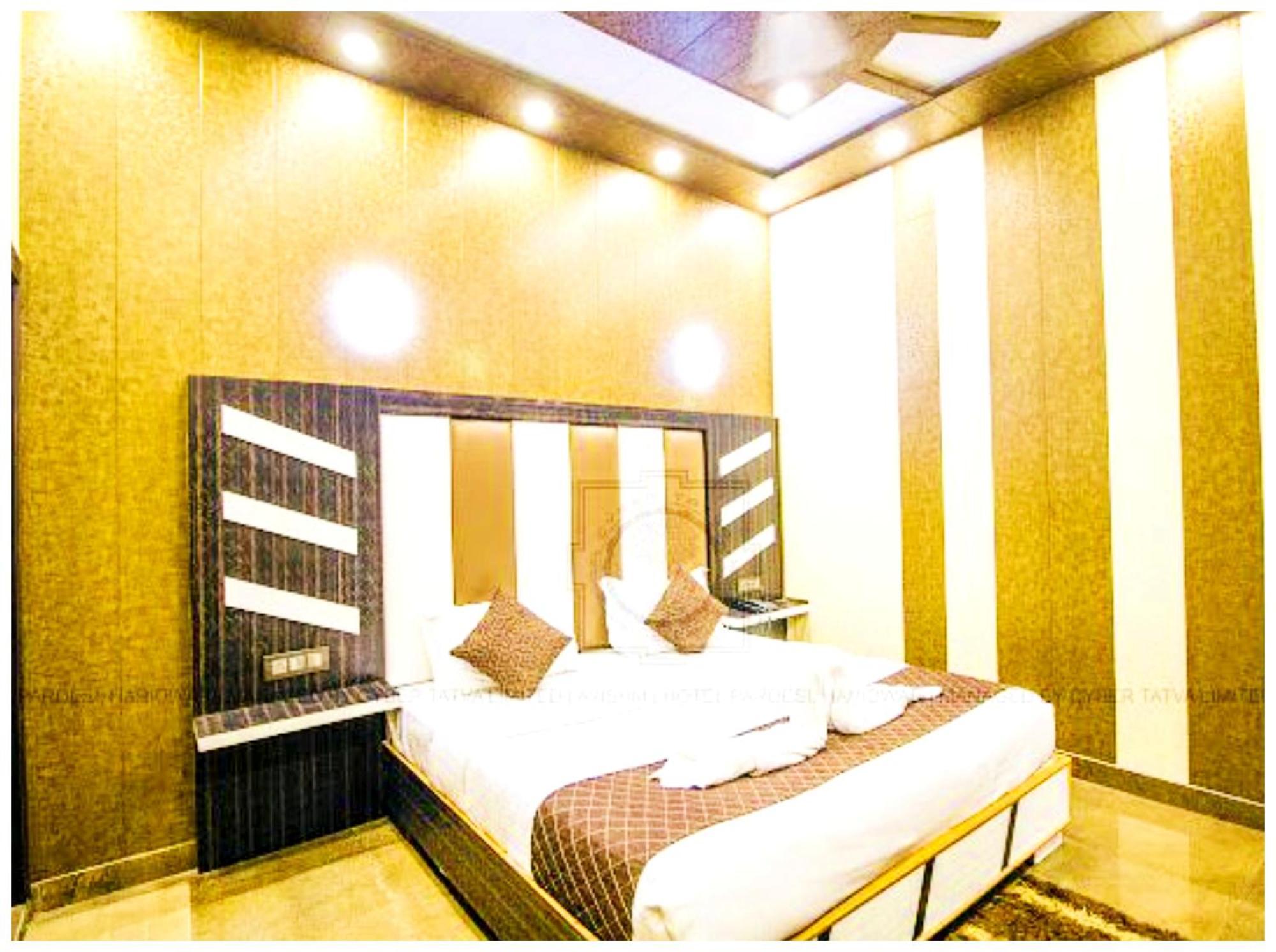 Grg Pardesi Hotel Haridwar Haridwār Exterior foto
