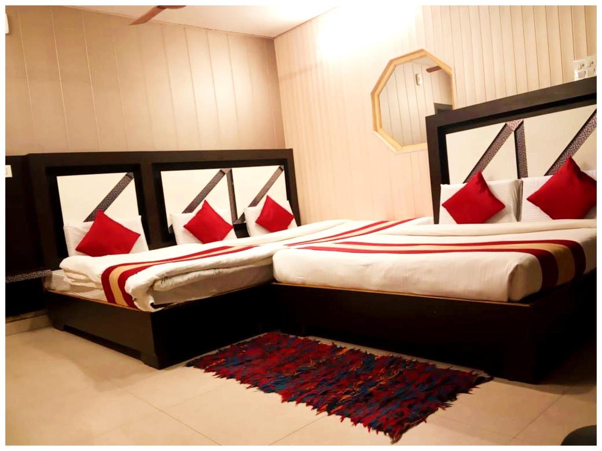 Grg Pardesi Hotel Haridwar Haridwār Exterior foto