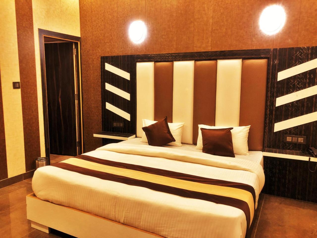 Grg Pardesi Hotel Haridwar Haridwār Exterior foto