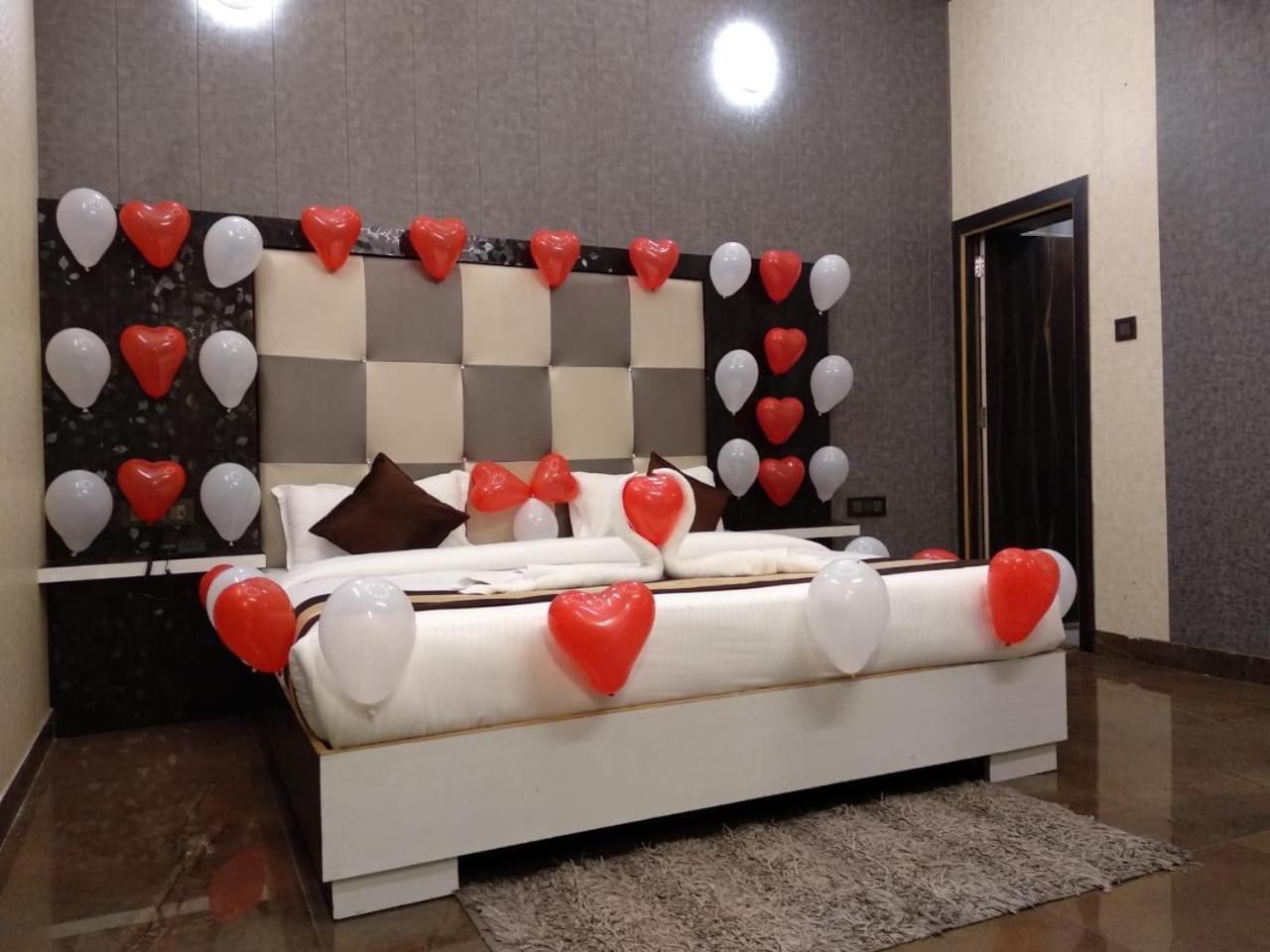 Grg Pardesi Hotel Haridwar Haridwār Exterior foto